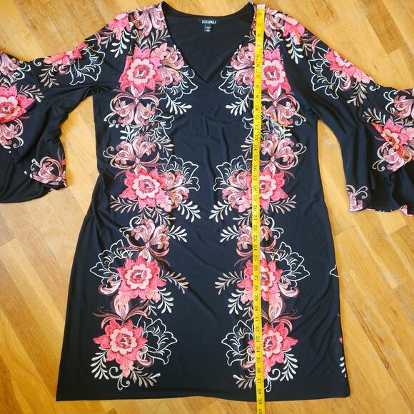 Roz & Ali Black Pink Floral Bell Sleeve Dress Women’s 18 Sheath Fit - Picture 11 of 13